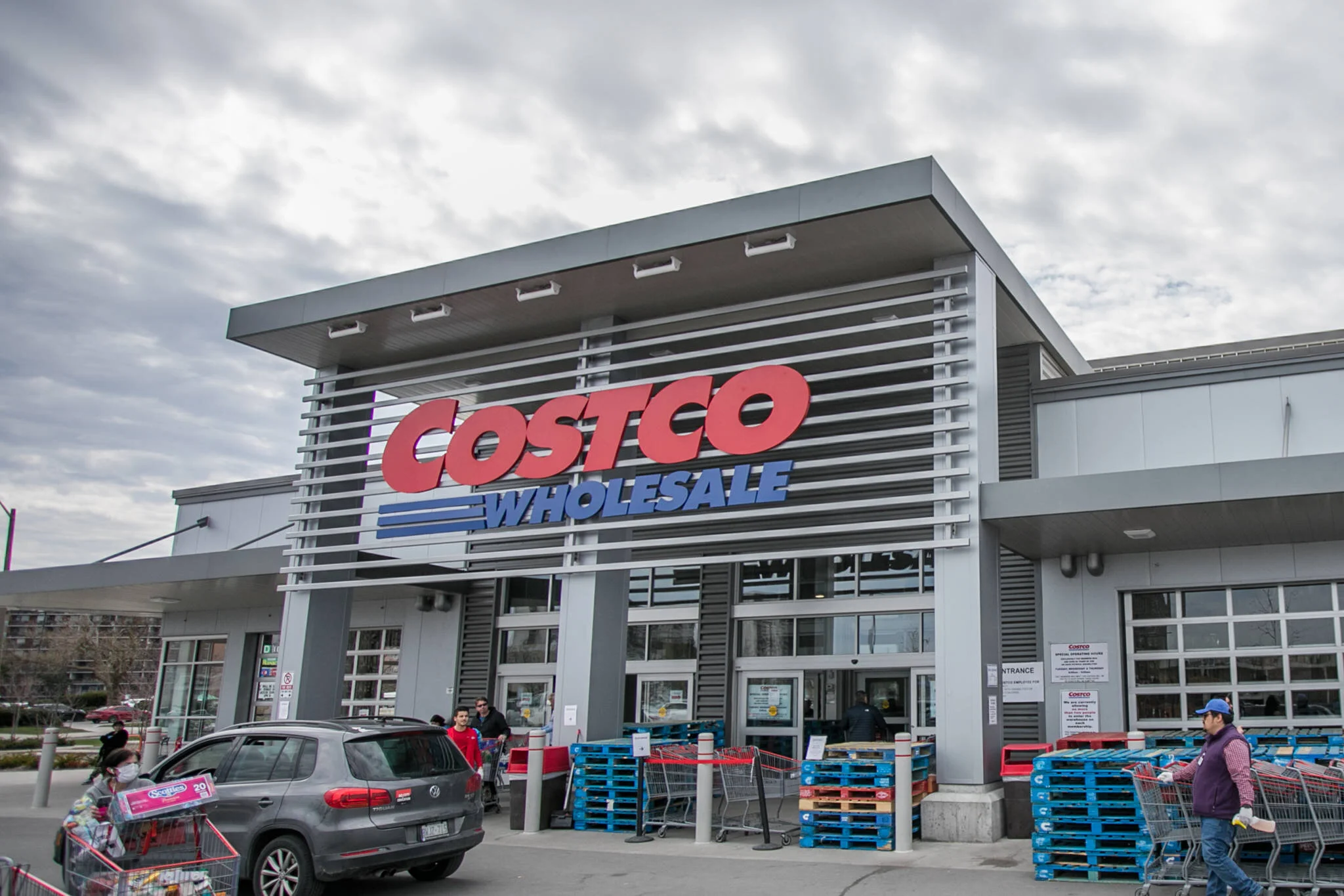 Big box retailers online
